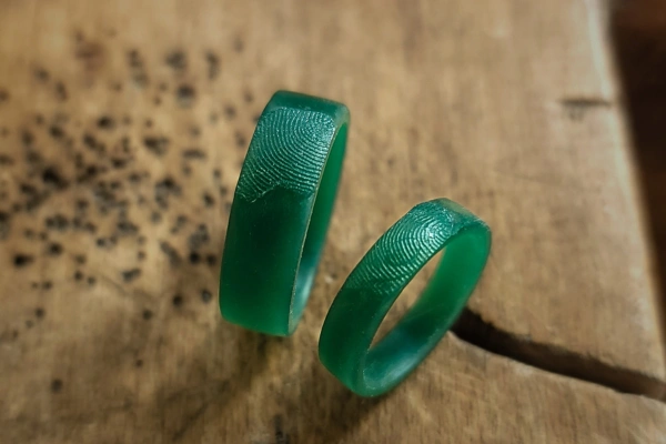 Empreintes sur votre bague réalisée pendant le stage de cire perdue à Lannemezan